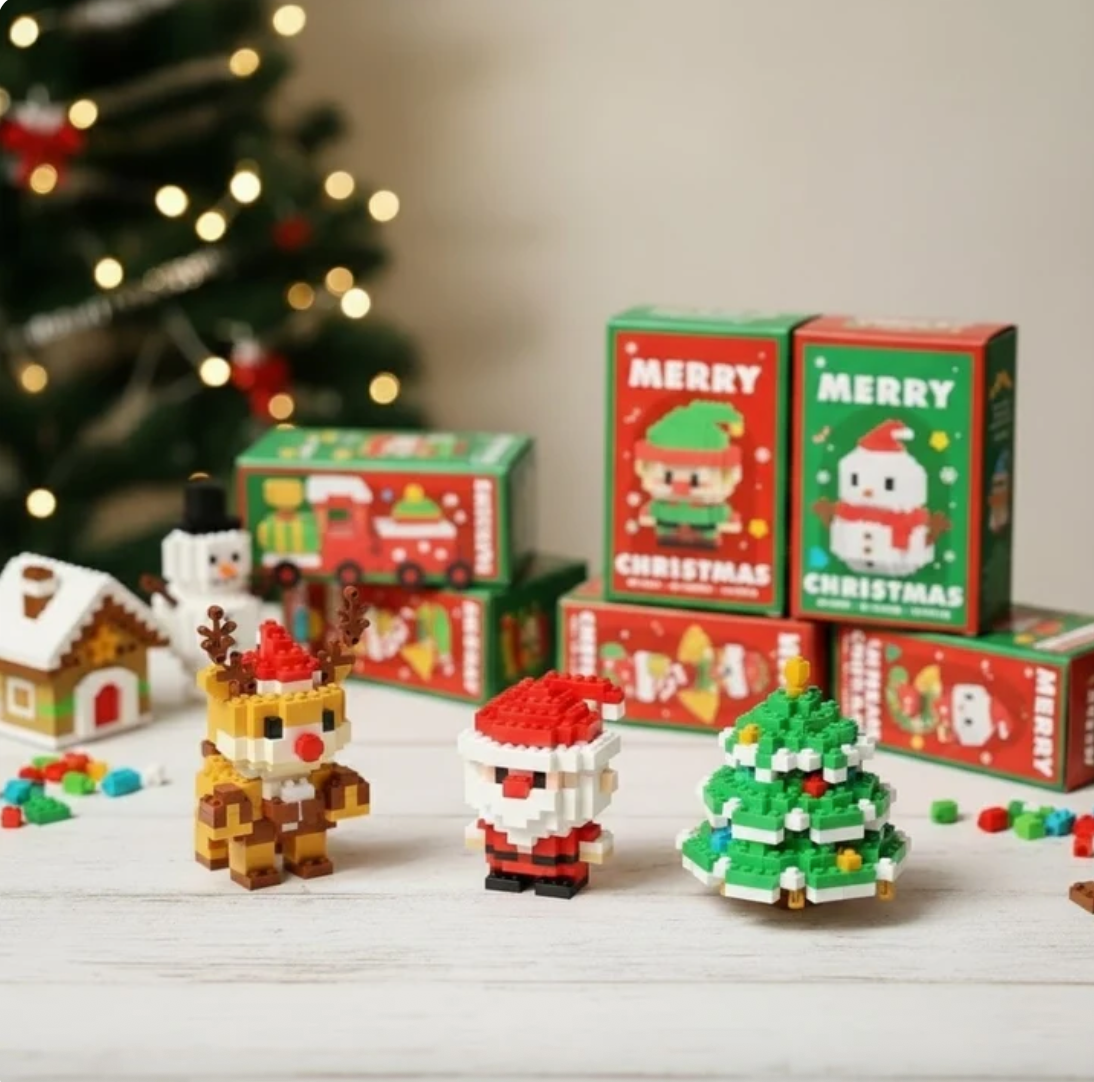 Jultomtens Byggklossar – 12 julfigurer för hela familjen